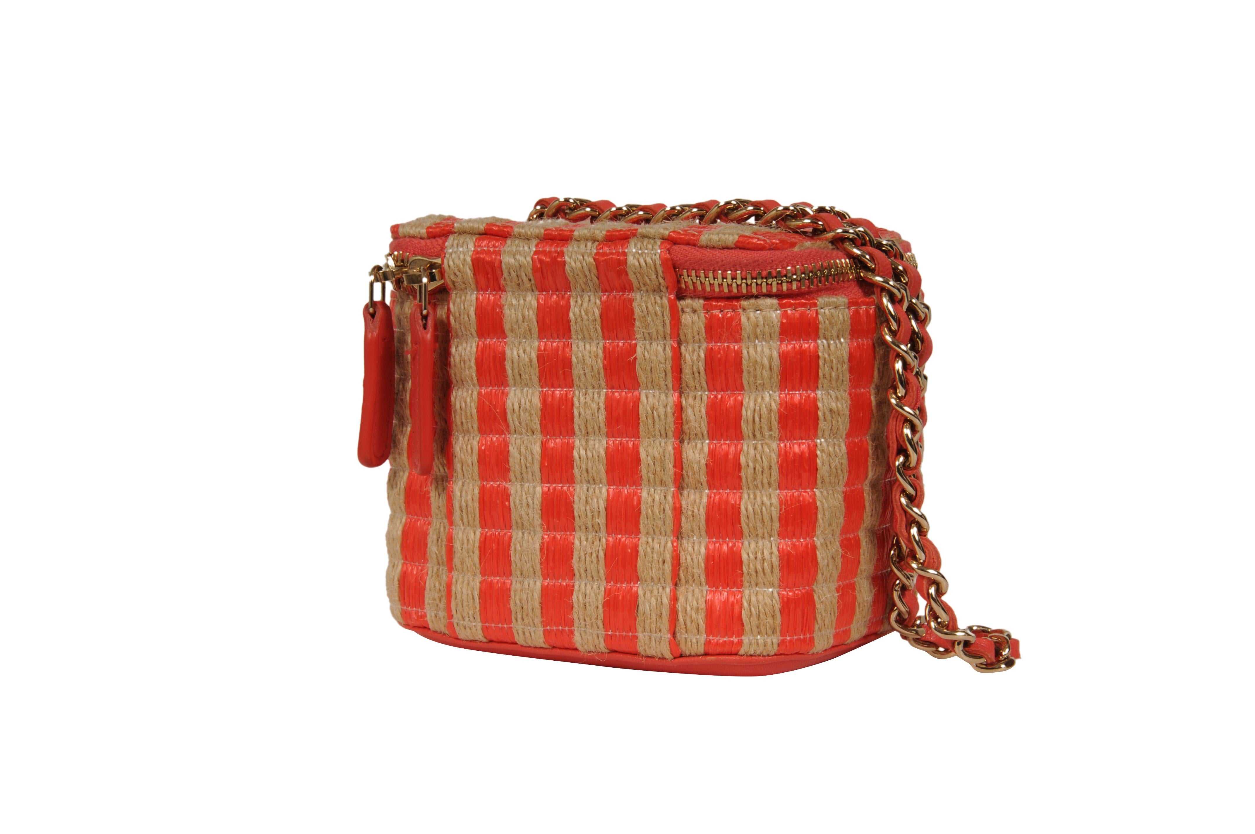Chanel Womens Raffia Jute Striped Mini Vanity Case Bag With Chain Red Pink Beige en vente 2