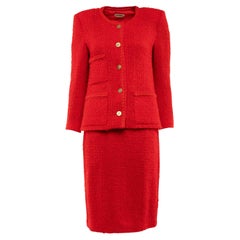 Costume en tweed rouge vintage Couture Chanel pour femme