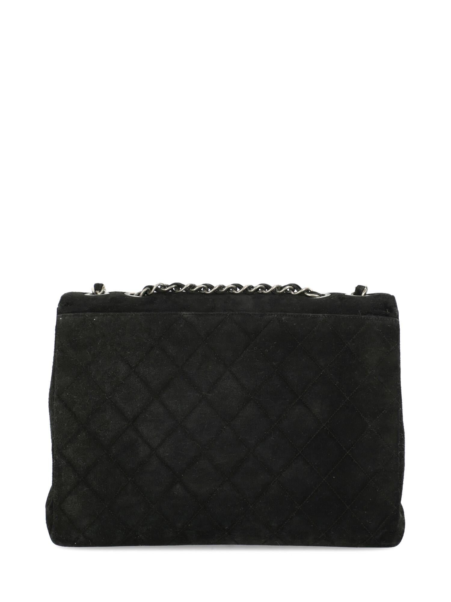 Chanel Women's Shoulder Bag Black Leather In Fair Condition For Sale In Milan, IT