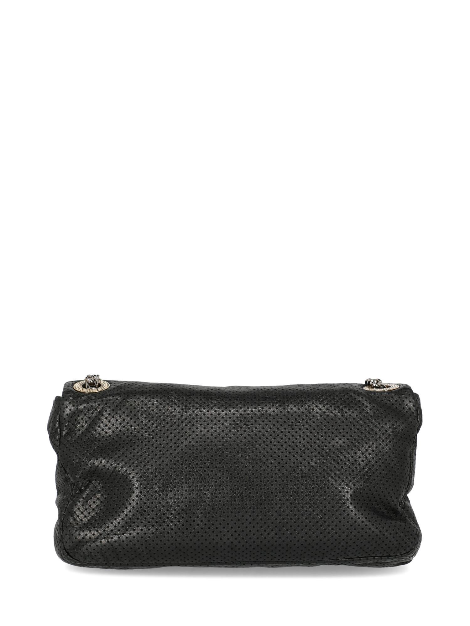 Chanel Women's Shoulder Bag Black Leather For Sale 1