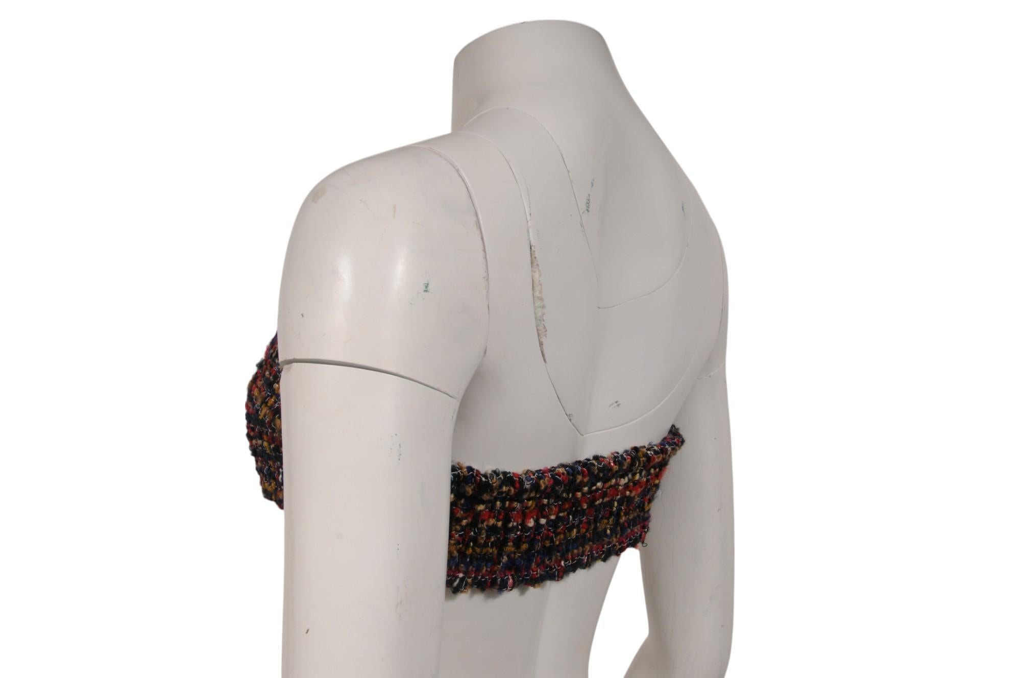 Chanel Womens Tube Top FR 38 Red Blue Tweed Stretch Summer CC Logo 21K Cruise en vente 1