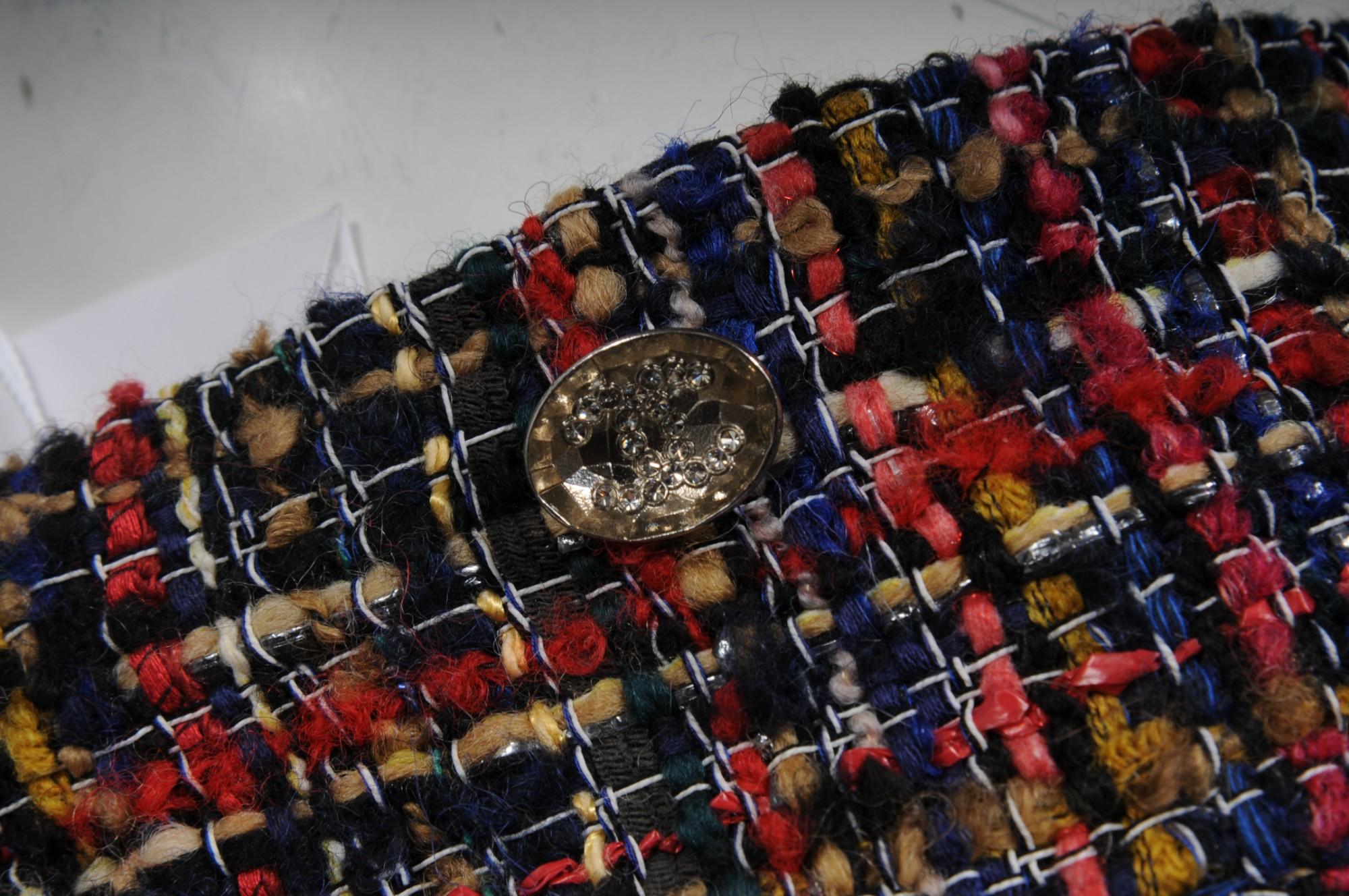 Chanel Womens Tube Top FR 38 Red Blue Tweed Stretch Summer CC Logo 21K Cruise en vente 3