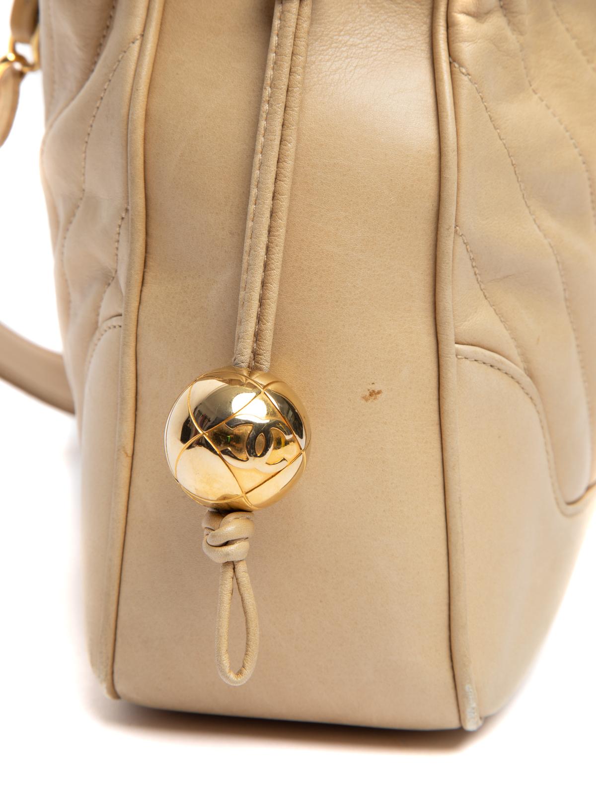 Chanel Women's Vintage Chevron Gold Hardware Top Handle Bag Beige 5