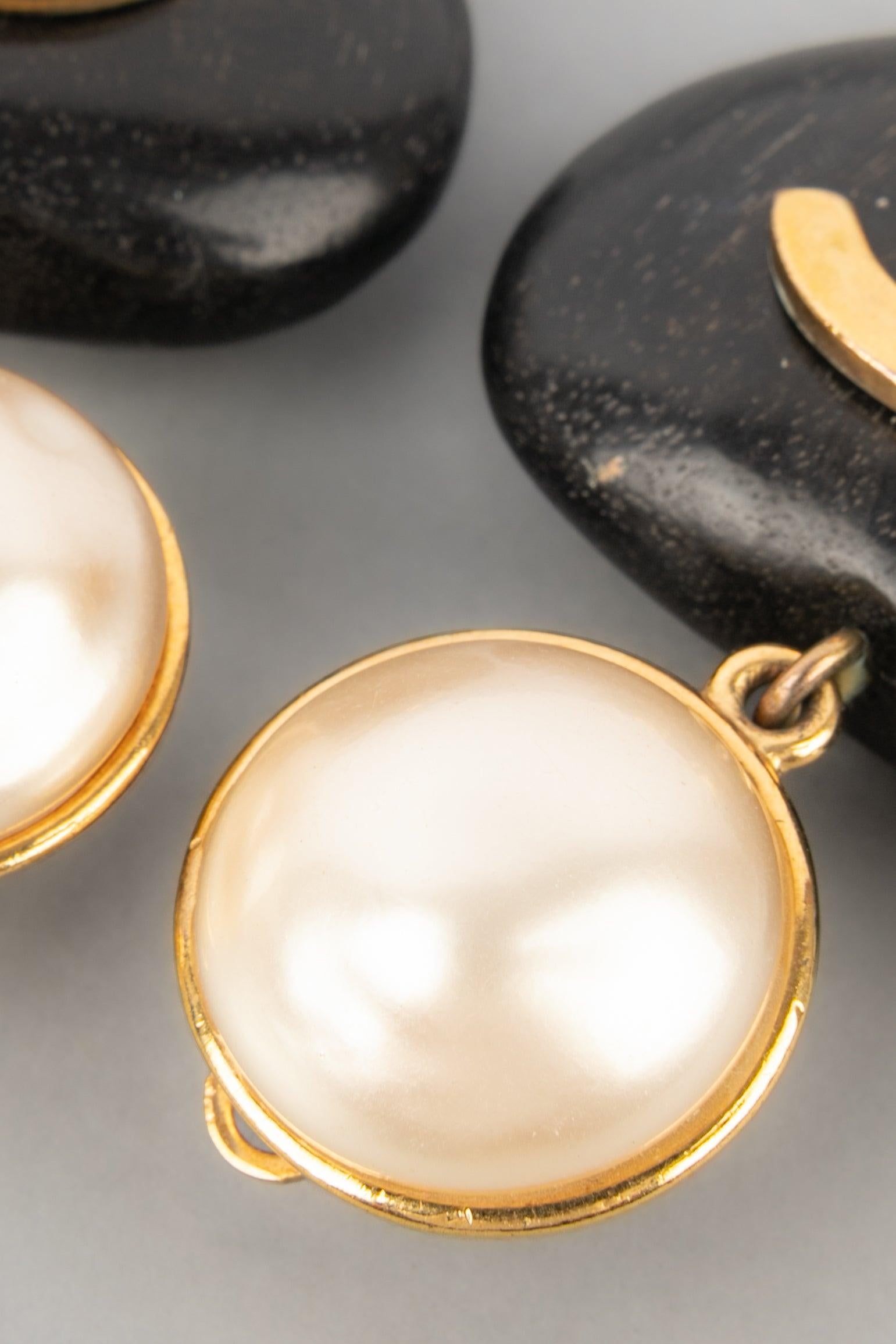 Chanel Wooden Heart-Shaped Clip-On Earrings, 1992 2