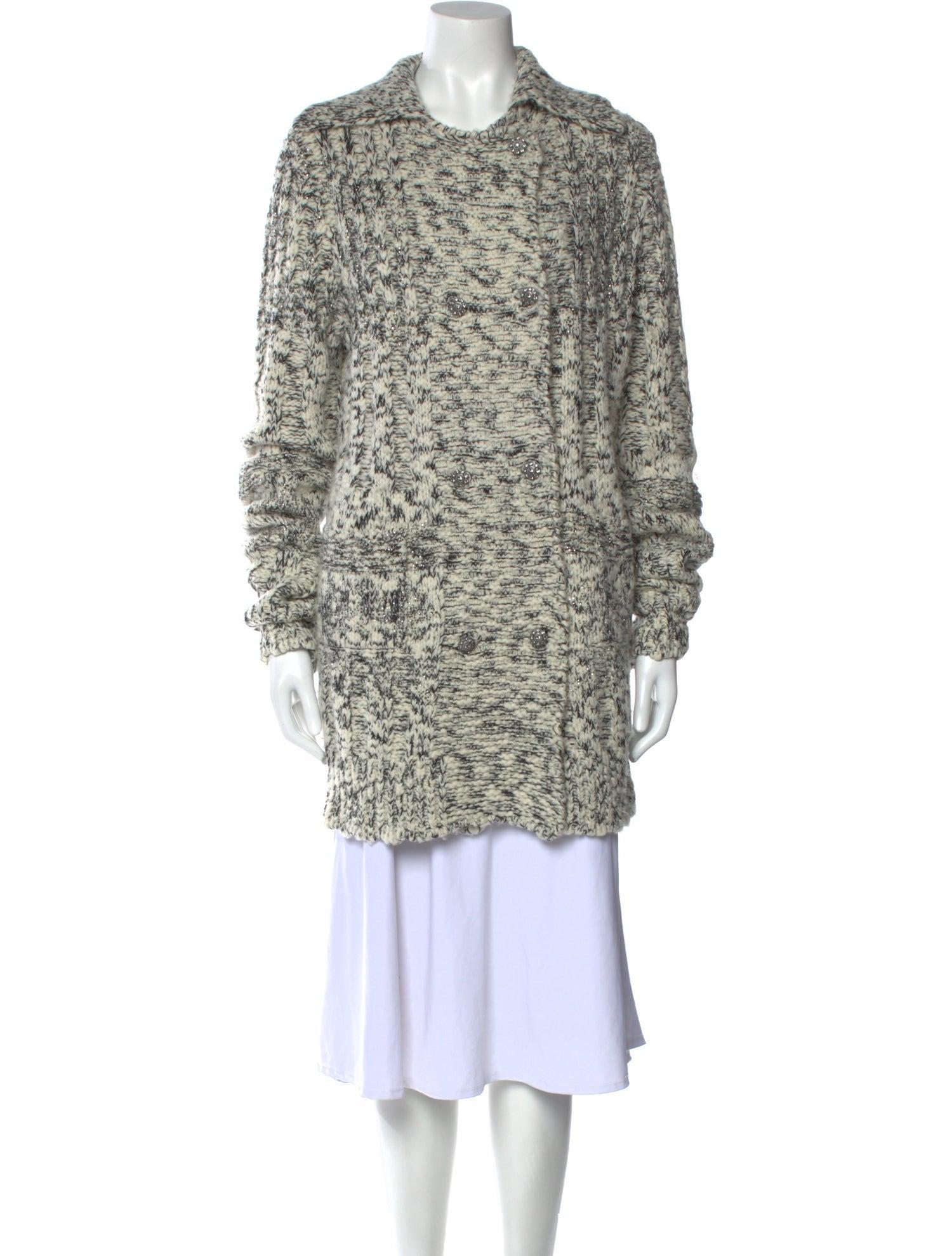 Chanel Wool Cashmere Blend Long Knit Jacket (Small) In Good Condition For Sale In Montreal, Quebec