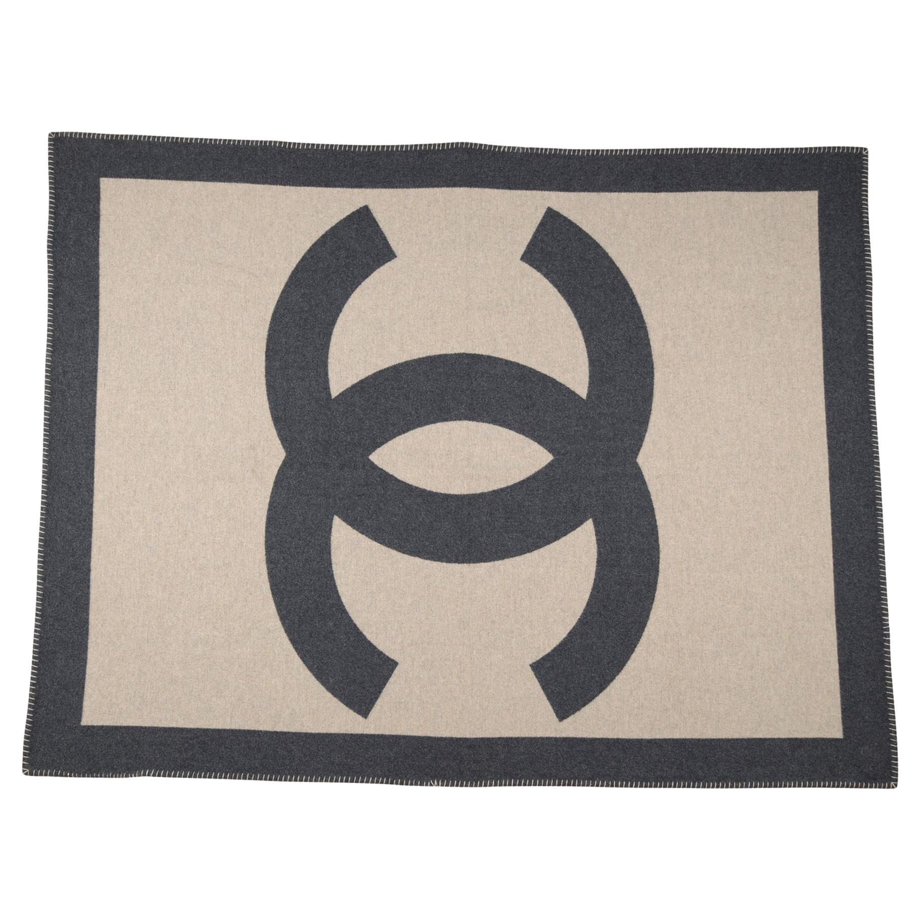 Chanel Wolle Kaschmir Logo-Decke mit Box
