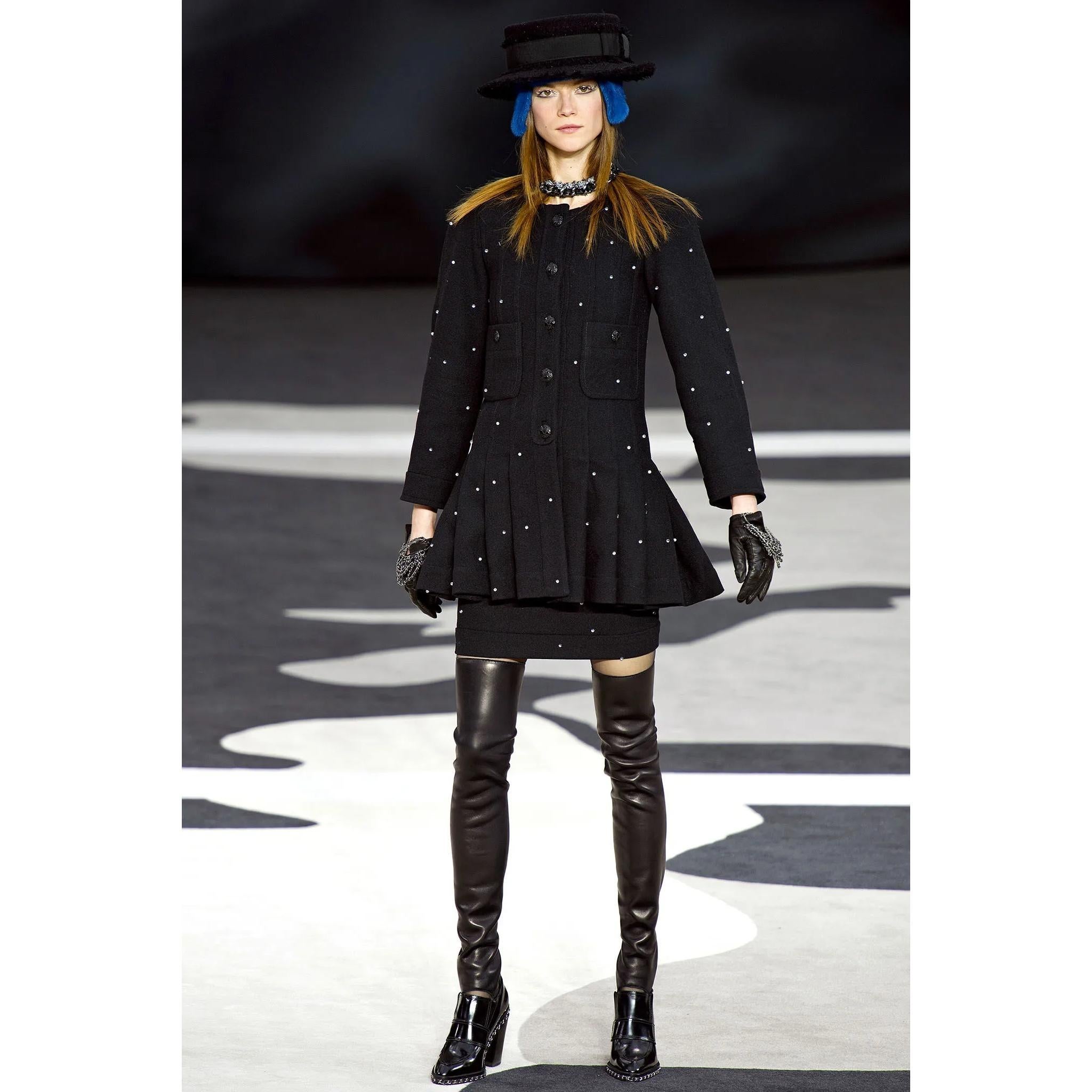 Women's Chanel Wool & Glass Beaded Runway Wool Skirt