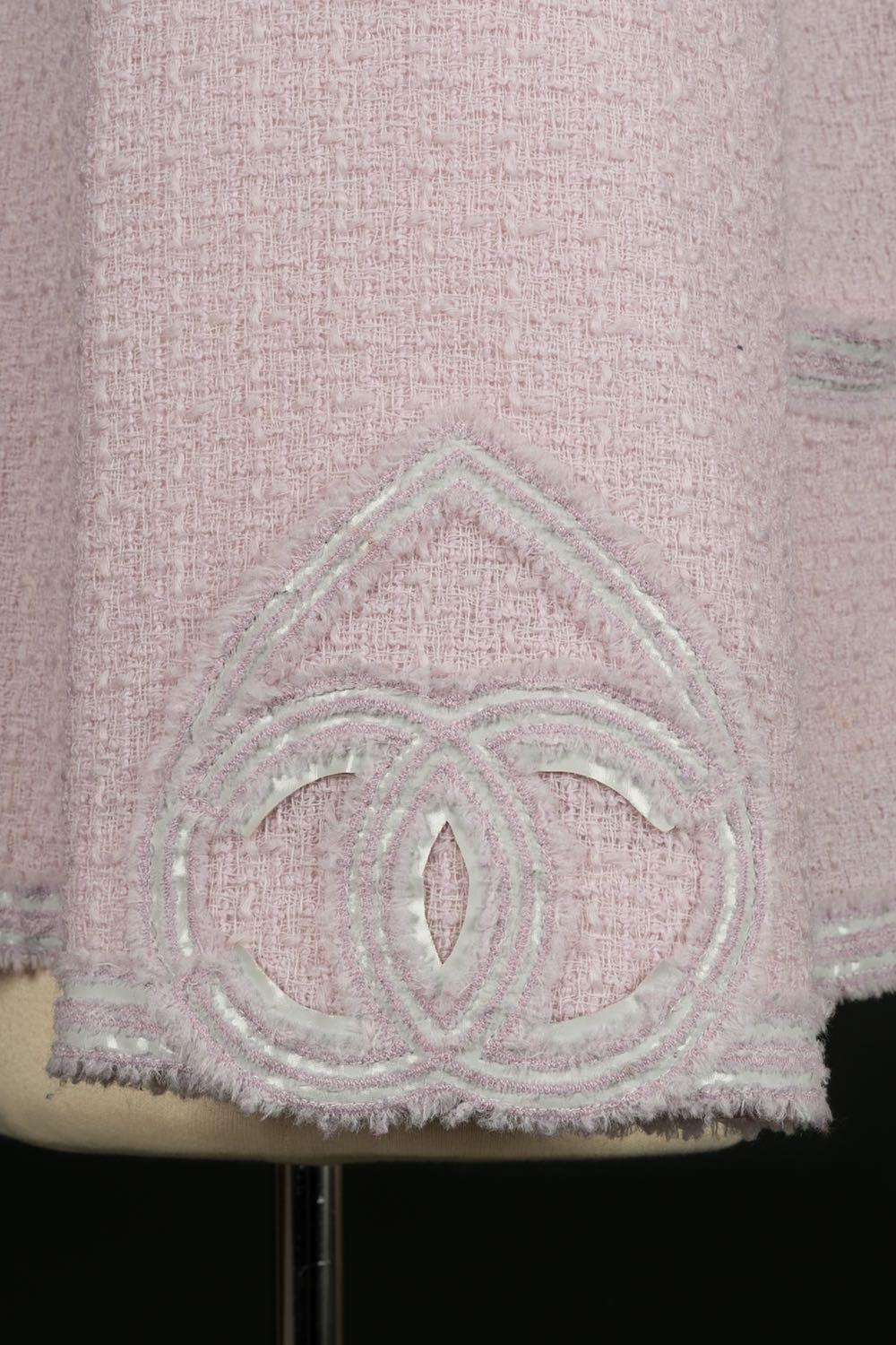 Chanel Wool Jacket in Pink with Silk Liningwith For Sale 1