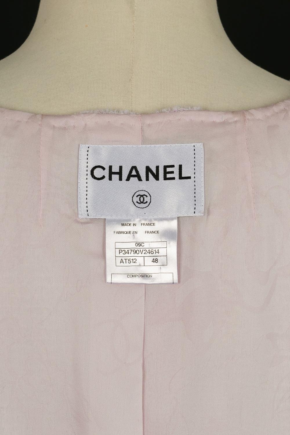 Chanel Wool Jacket in Pink with Silk Liningwith For Sale 4