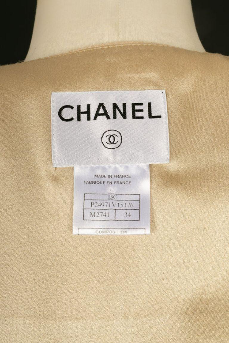 Chanel Wool Jacket Sewn with Sequins 3