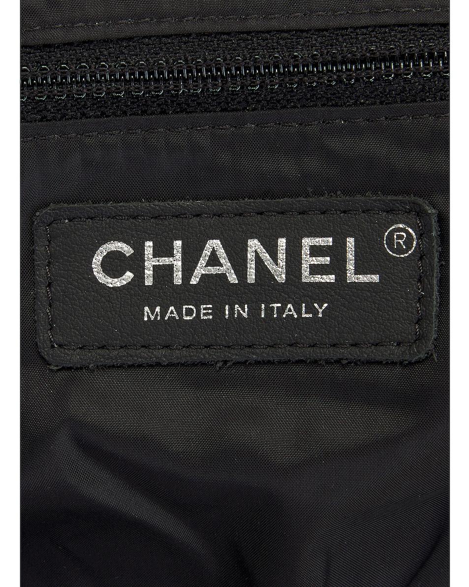 Chanel 2018 Shearling Wolle Nylon Gesteppt Coco Neige Duma Schwarzer Rucksack im Angebot 8