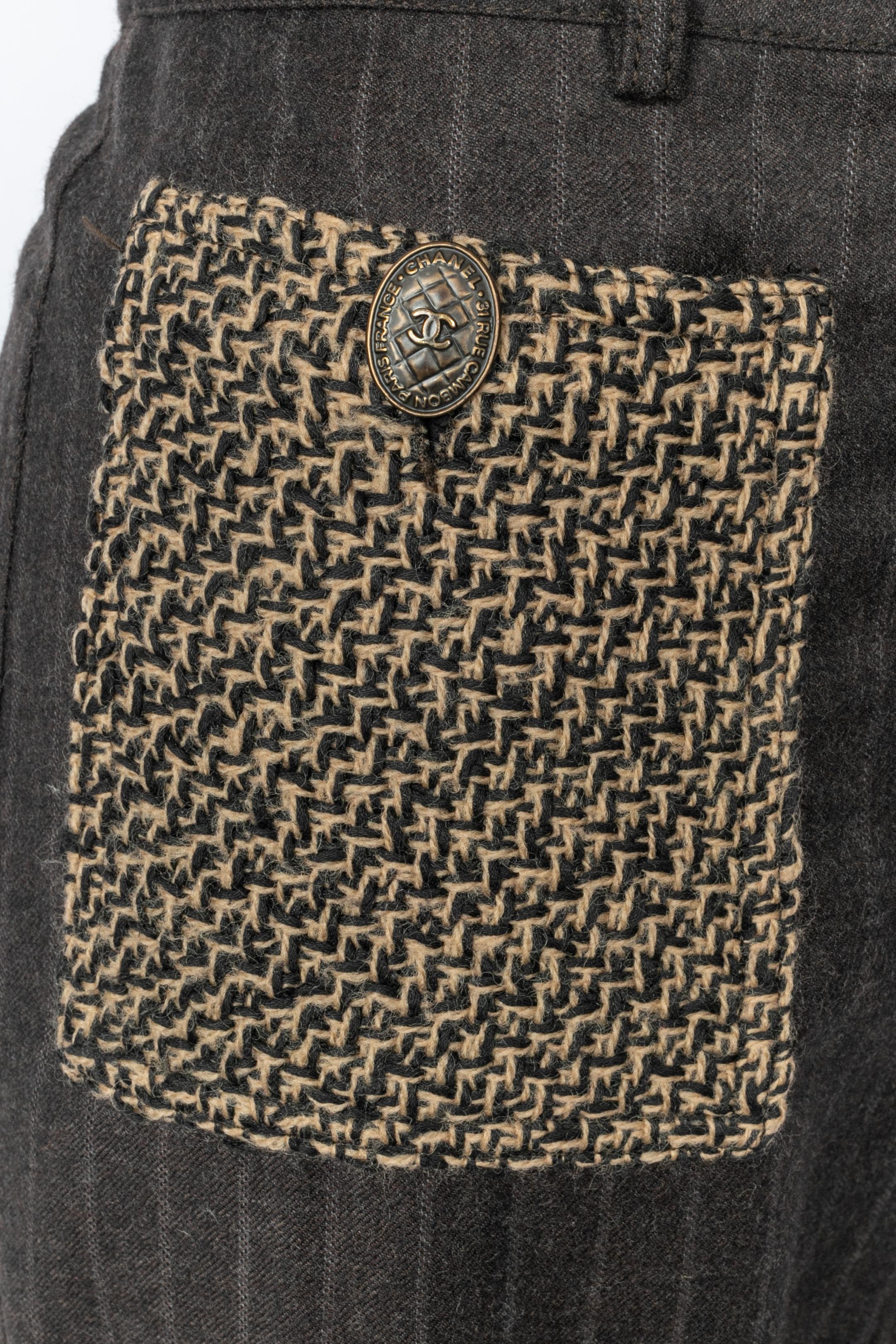Pantaloni in lana Chanel autunno 2004 In condizioni ottime in vendita a SAINT-OUEN-SUR-SEINE, FR