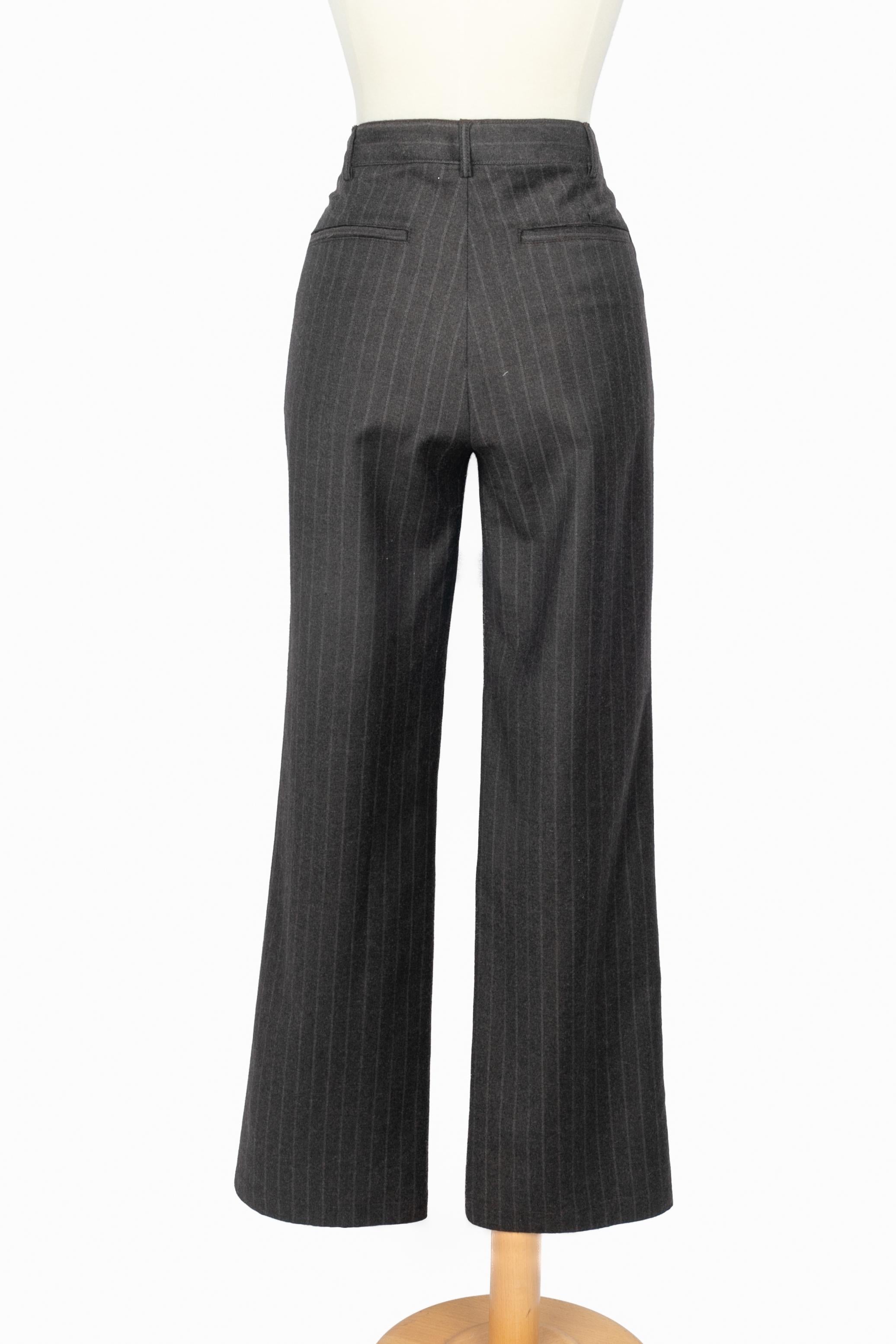 Pantaloni in lana Chanel autunno 2004 in vendita 1