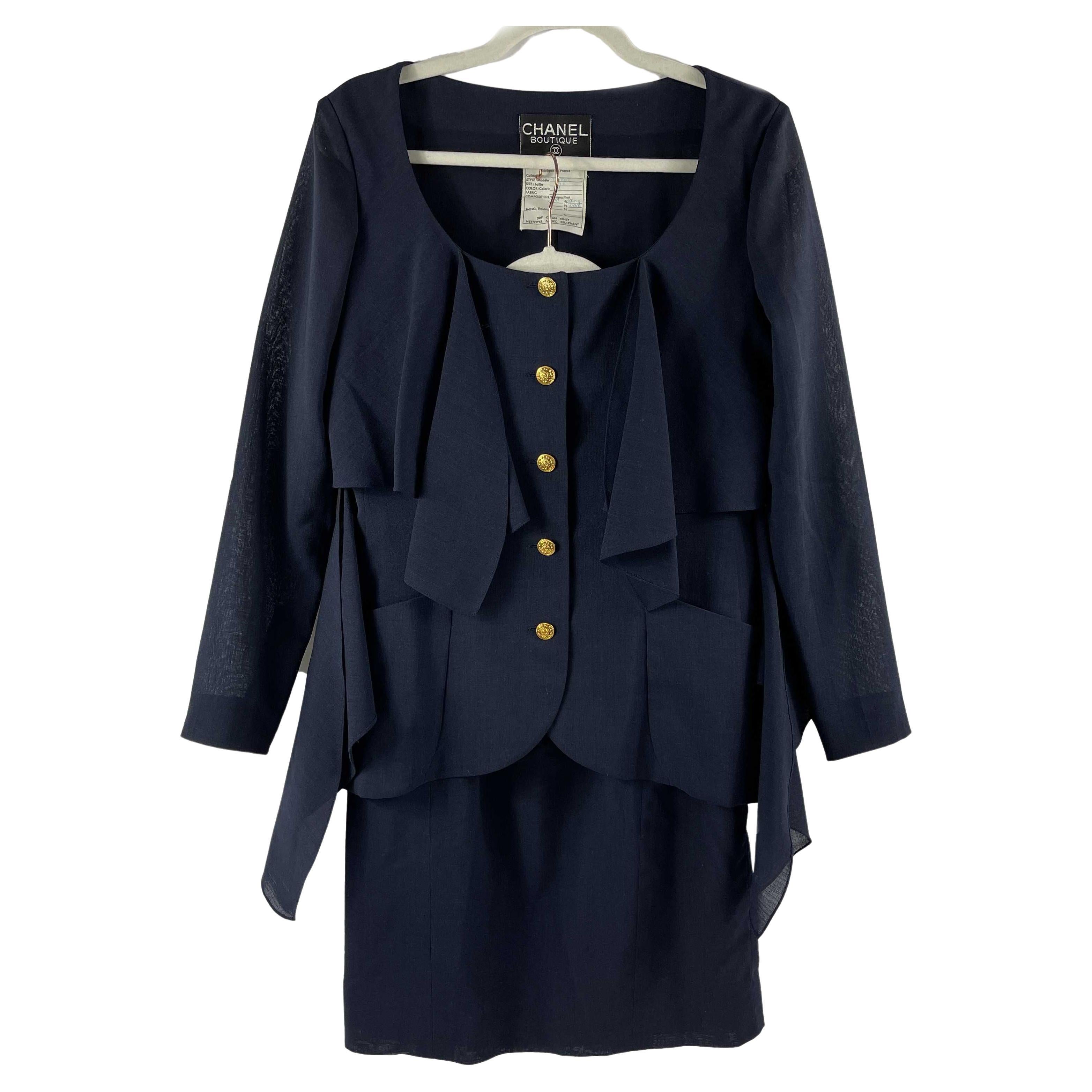 CHANEL Wool Suit Cascade Jacket and Skirt CC Buttons Navy / Gold 36 US 6 For Sale