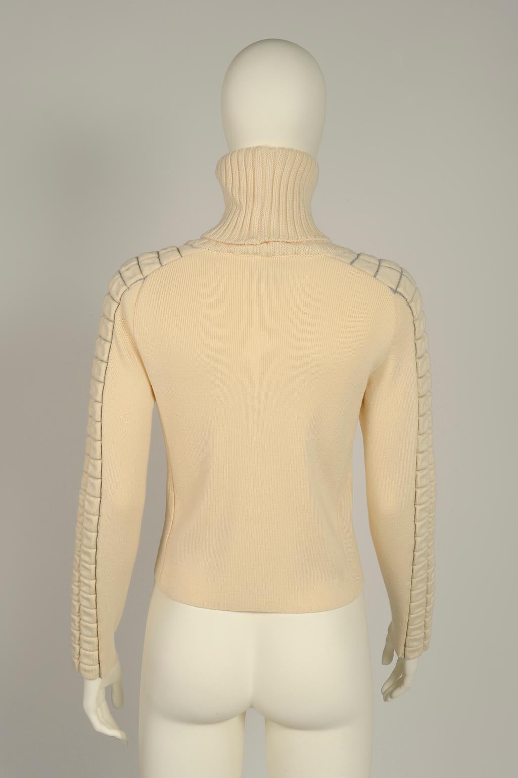 Chanel Wool Turtleneck Sweater, Fall-Winter 2000-2001 For Sale 3