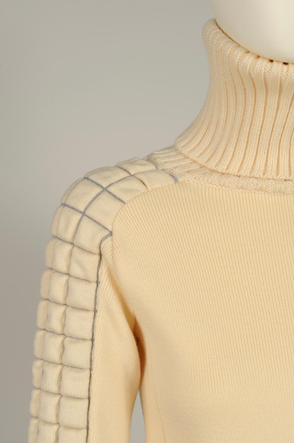 Beige Chanel Wool Turtleneck Sweater, Fall-Winter 2000-2001 For Sale