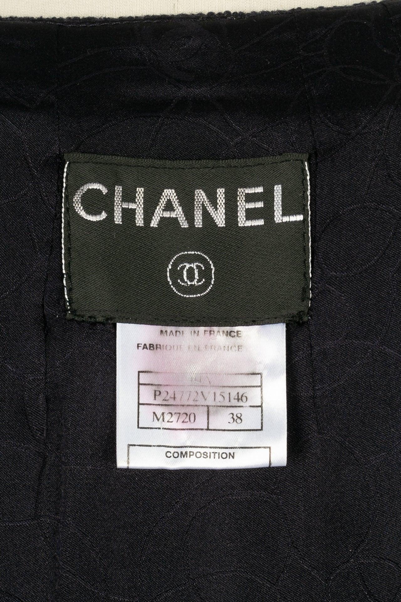 Chanel Woolen Suit With Skirt, 2001 For Sale 10