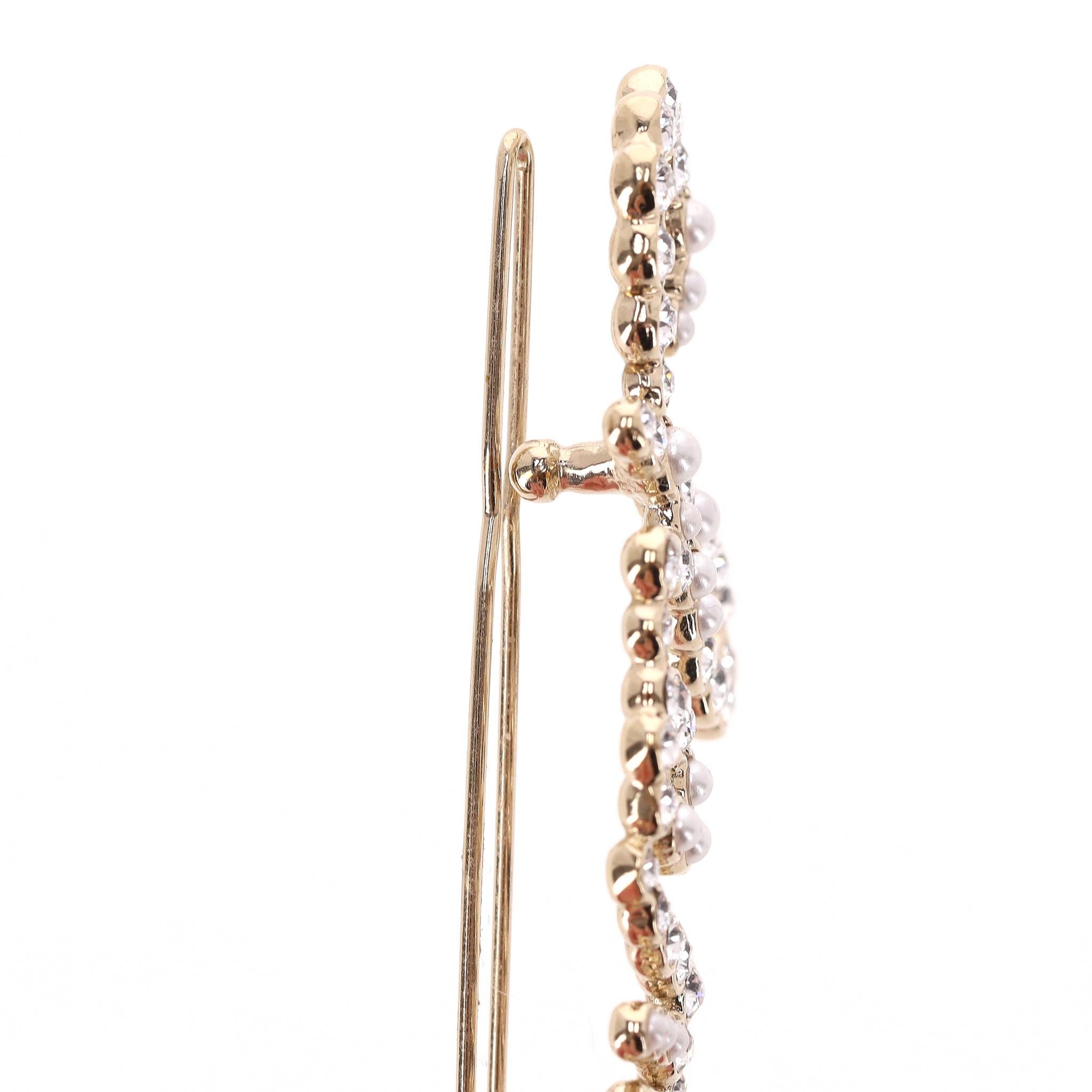 Chanel Word Logo Glass Pearl & Crystal Hair Clip For Sale 1