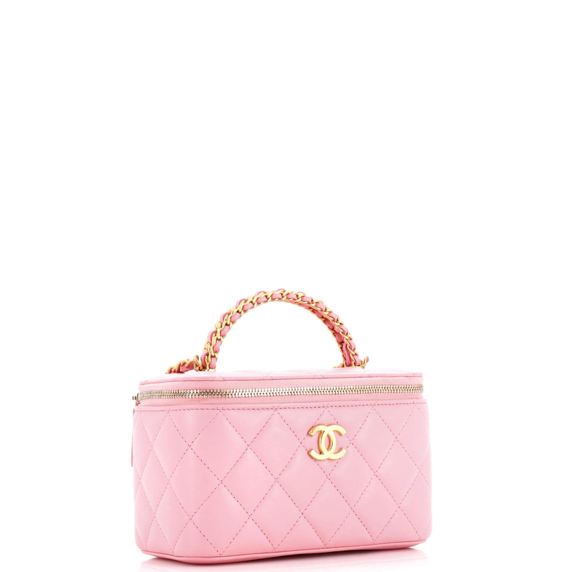 Chanel Woven Chain Top Handle Vanity Case with Chain Quilted Lambskin Small In Good Condition In NY, NY