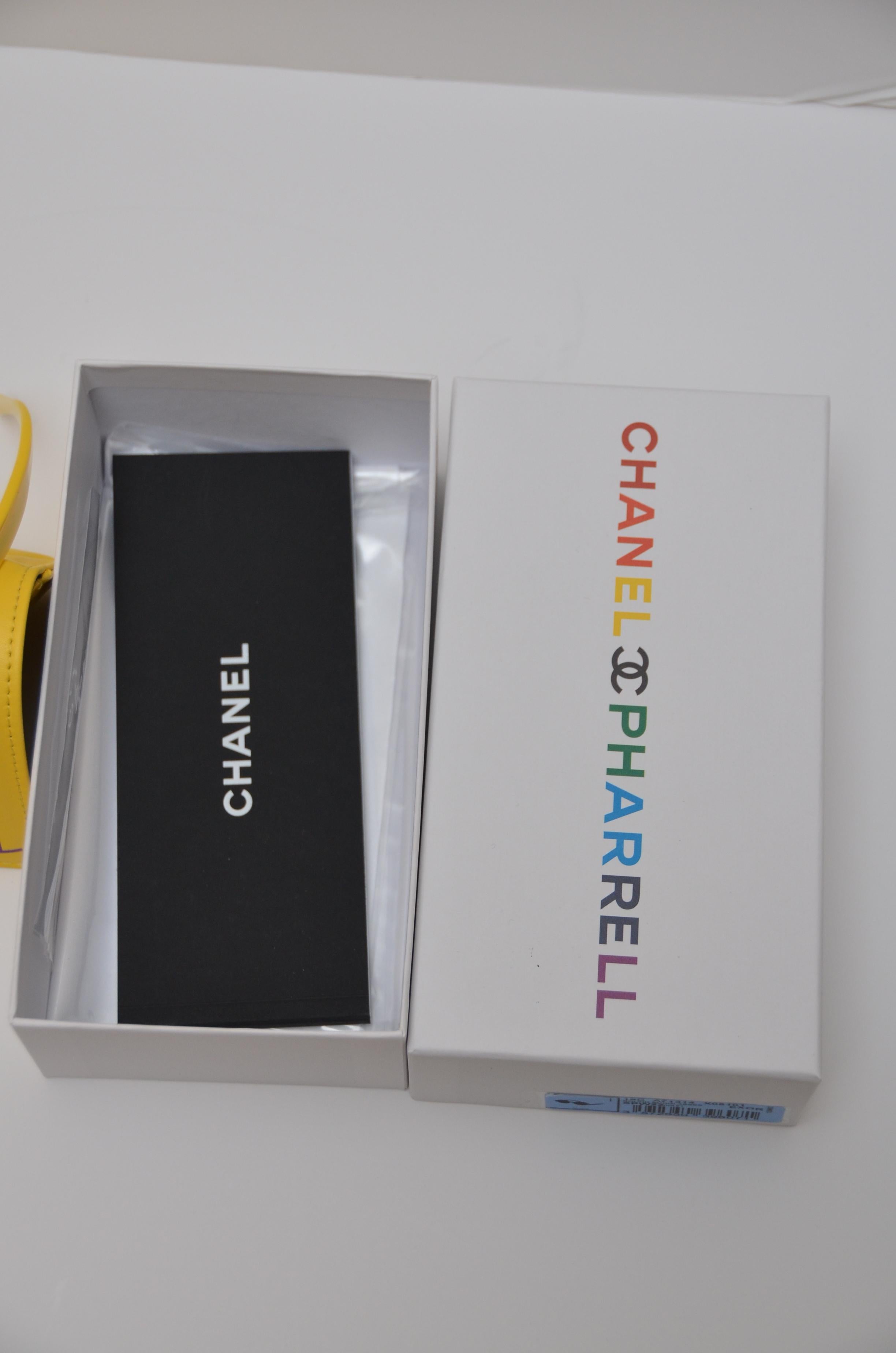 Chanel x Pharrell Capsule Collection Violette Sonnenbrille NEU 2