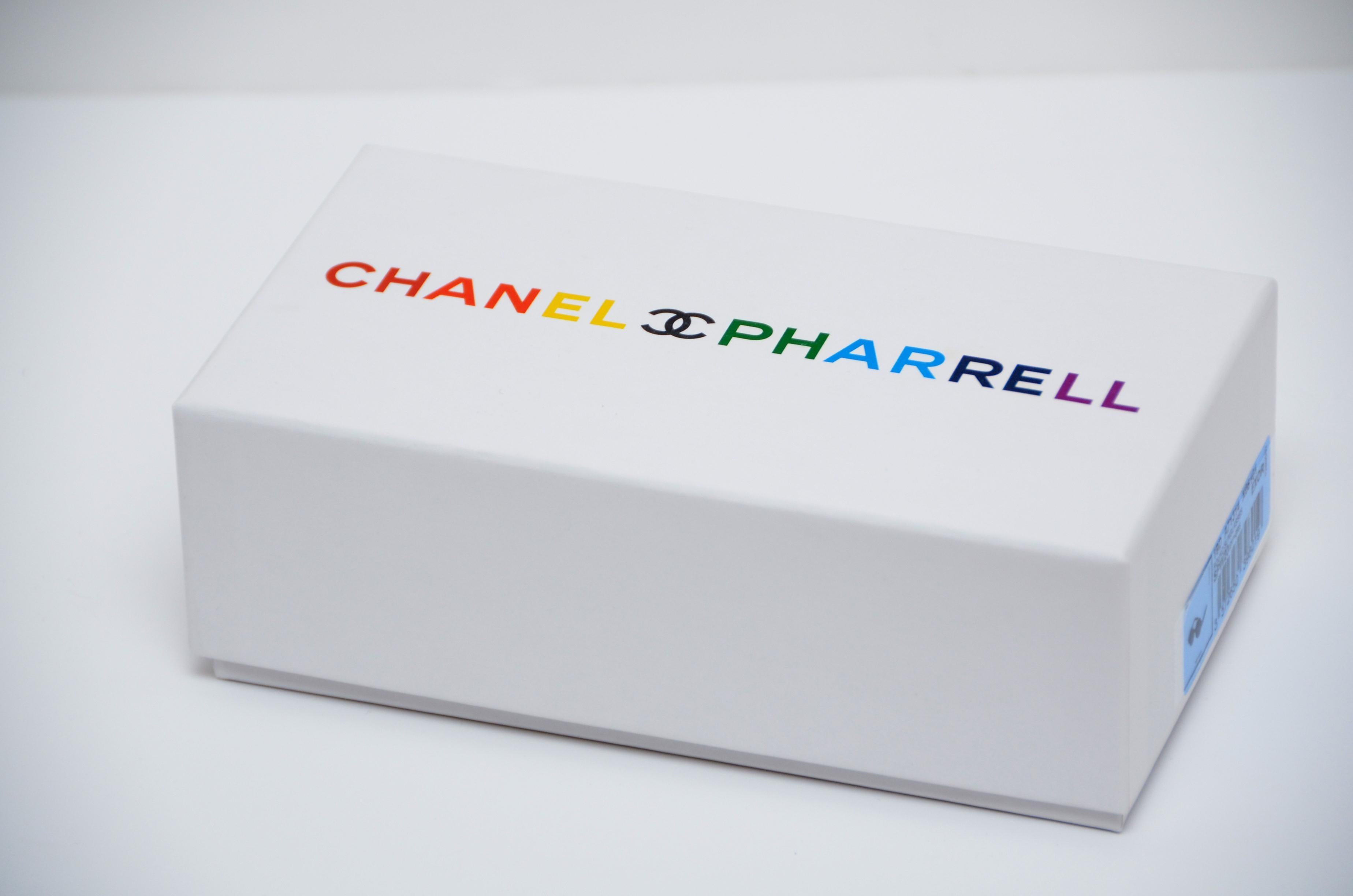 Chanel x Pharrell Capsule Collection Violette Sonnenbrille NEU 3