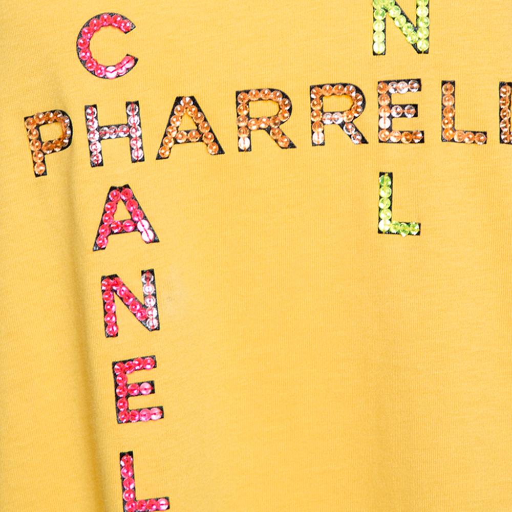 Chanel X Pharrell Yellow Embellished Cotton Short Sleeve T-Shirt L In Excellent Condition In Dubai, Al Qouz 2