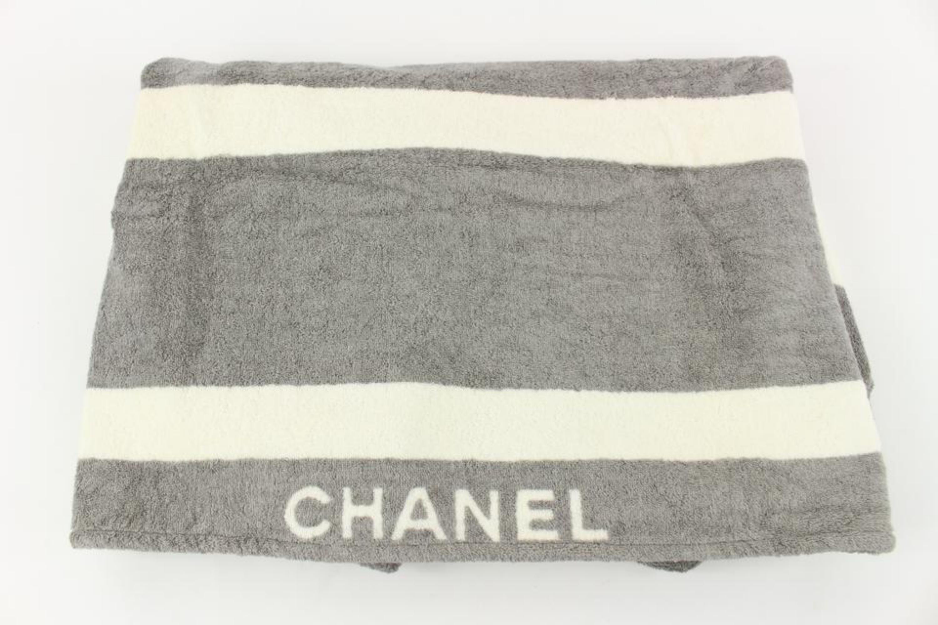 Gray Chanel XL Grey Terry Cloth CC Sports Logo Beach Towel 46ck37s