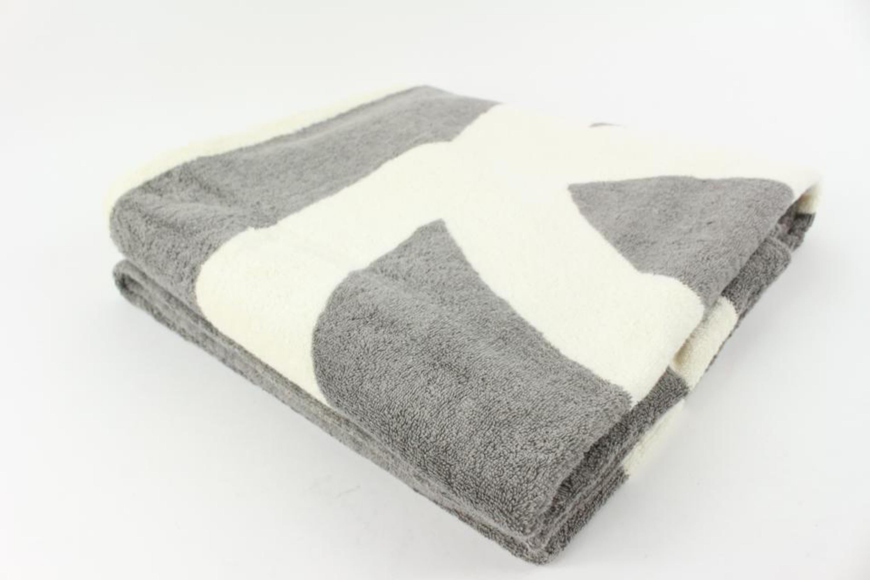 Chanel XL Grey Terry Cloth CC Sports Logo Beach Towel 46ck37s 1