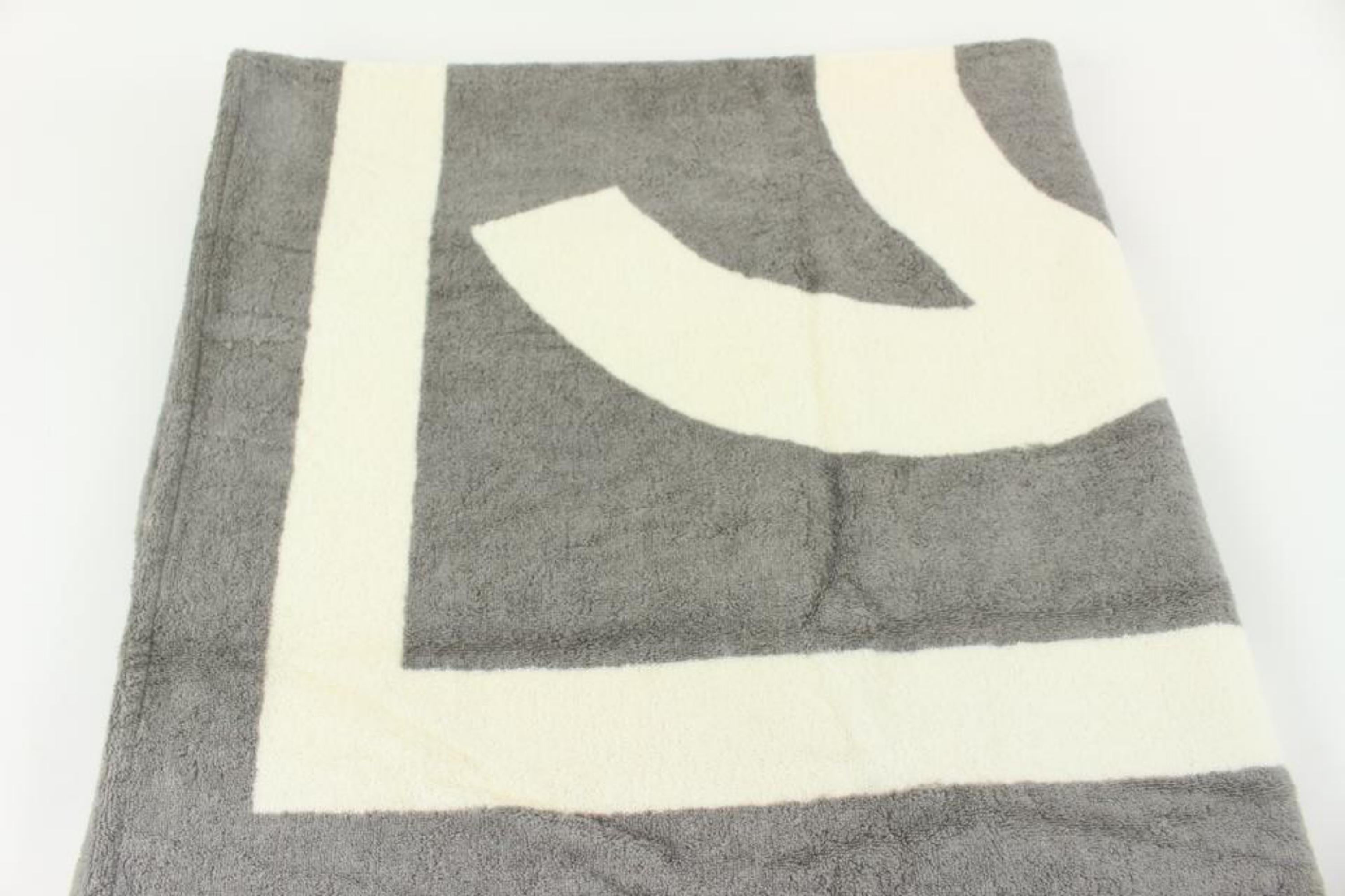 Chanel XL Grey Terry Cloth CC Sports Logo Beach Towel 46ck37s 4