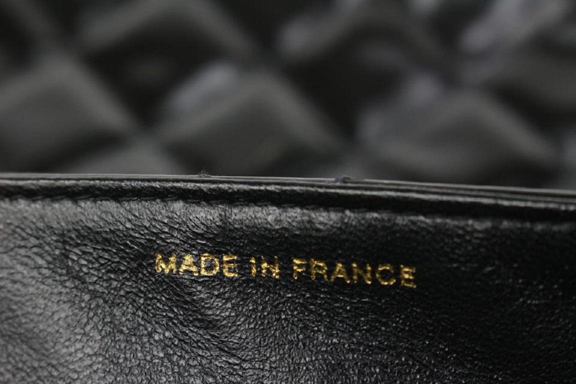 Chanel XL Maxi - Sac à rabat unique en cuir verni matelassé noir 92ca66 Pour femmes en vente