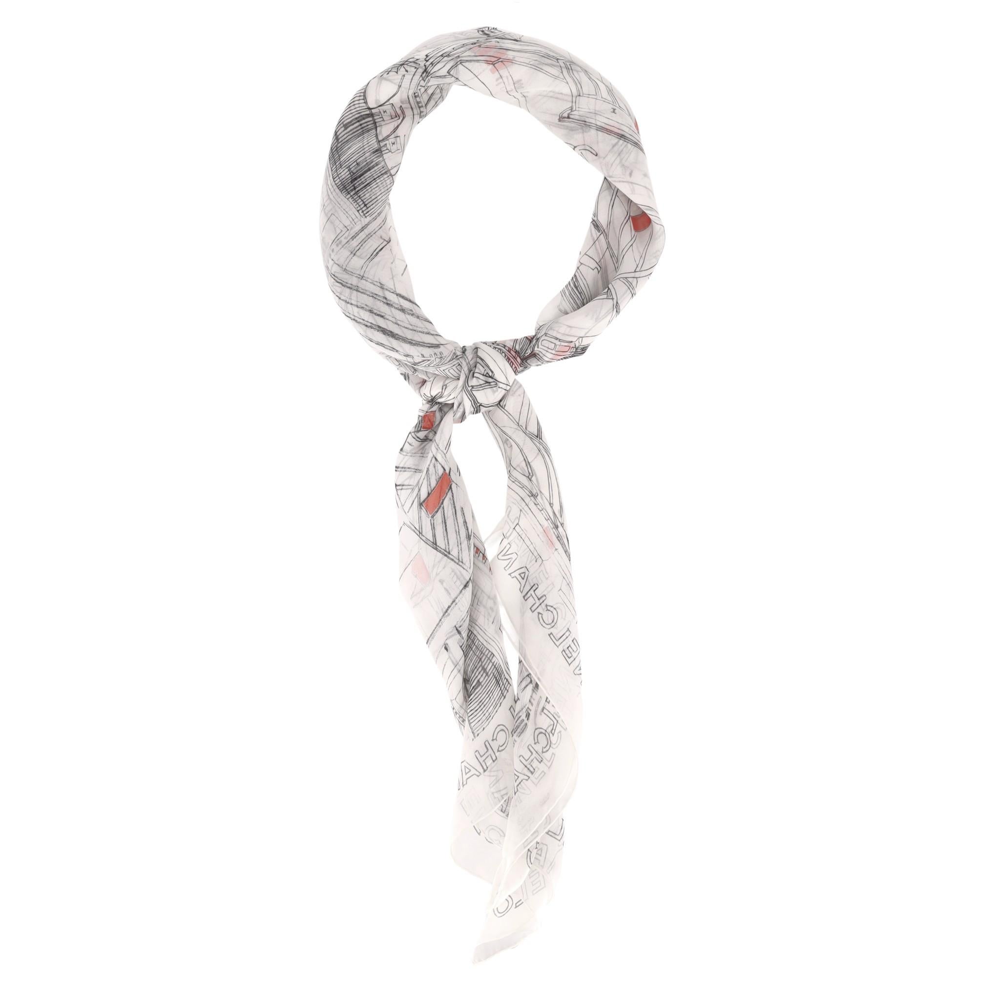 Chanel XL 'Paris Roofs' Printed Silk Scarf

White scarf designed with 'Paris Roofs' print in black with red accents.

Featuring 'Chanel' logo inscribed edges and 'CC' logo detail.

Rrp Approx. £1,000

Size – 140 x 136cm

Condition – Very