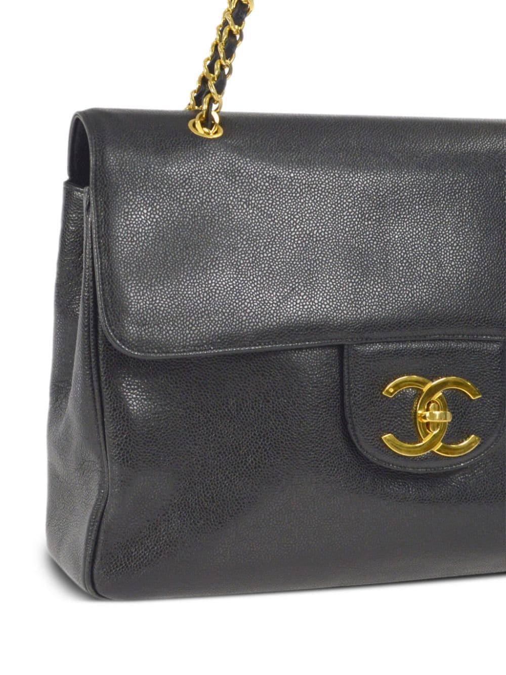 Chanel XL Classic Flap Weekend Overnight Business Travel Vintage Carry On Bag im Zustand „Gut“ im Angebot in Miami, FL