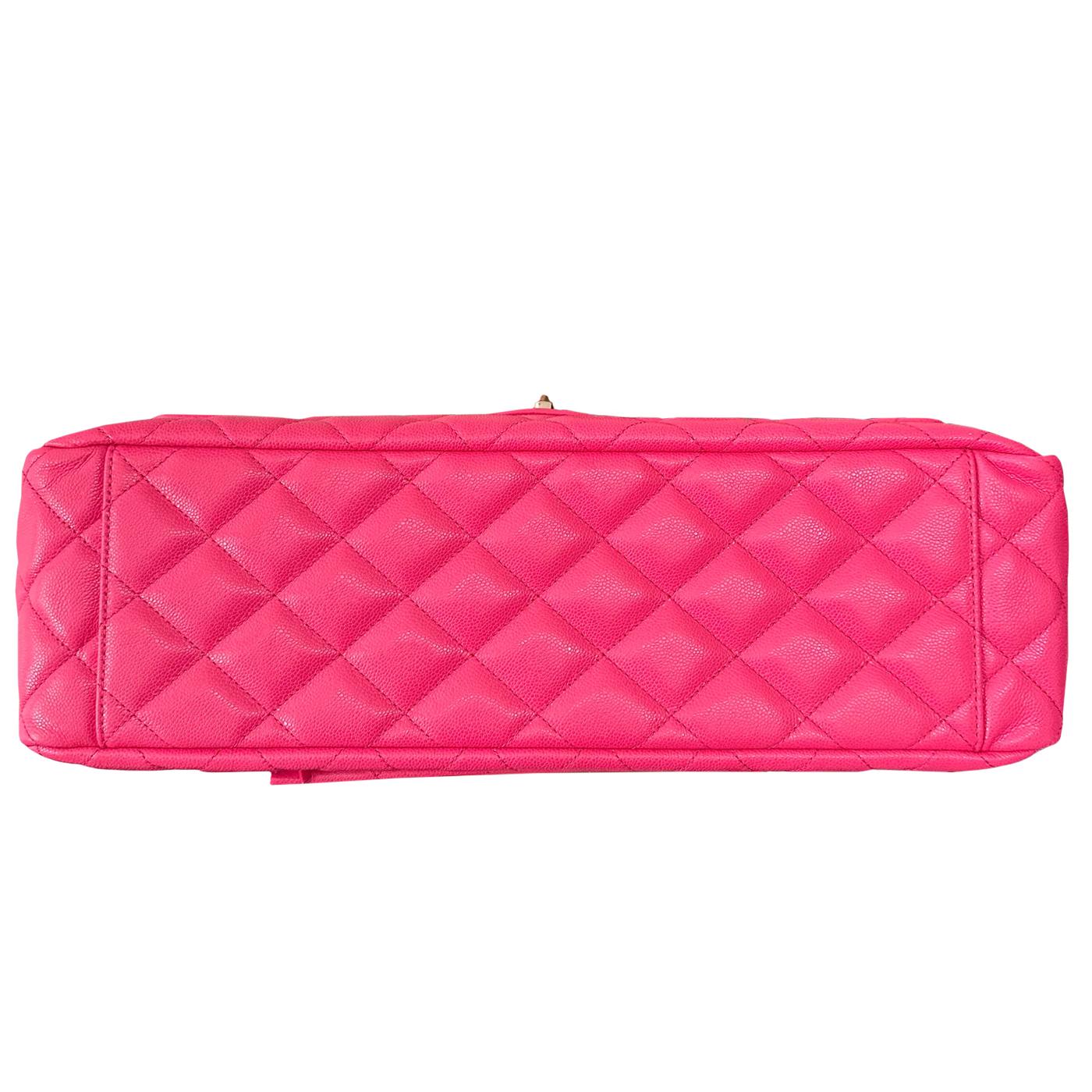 Chanel XXL Flap Bag Fuchsia Shiny Caviar Light Gold Hardware For Sale 5