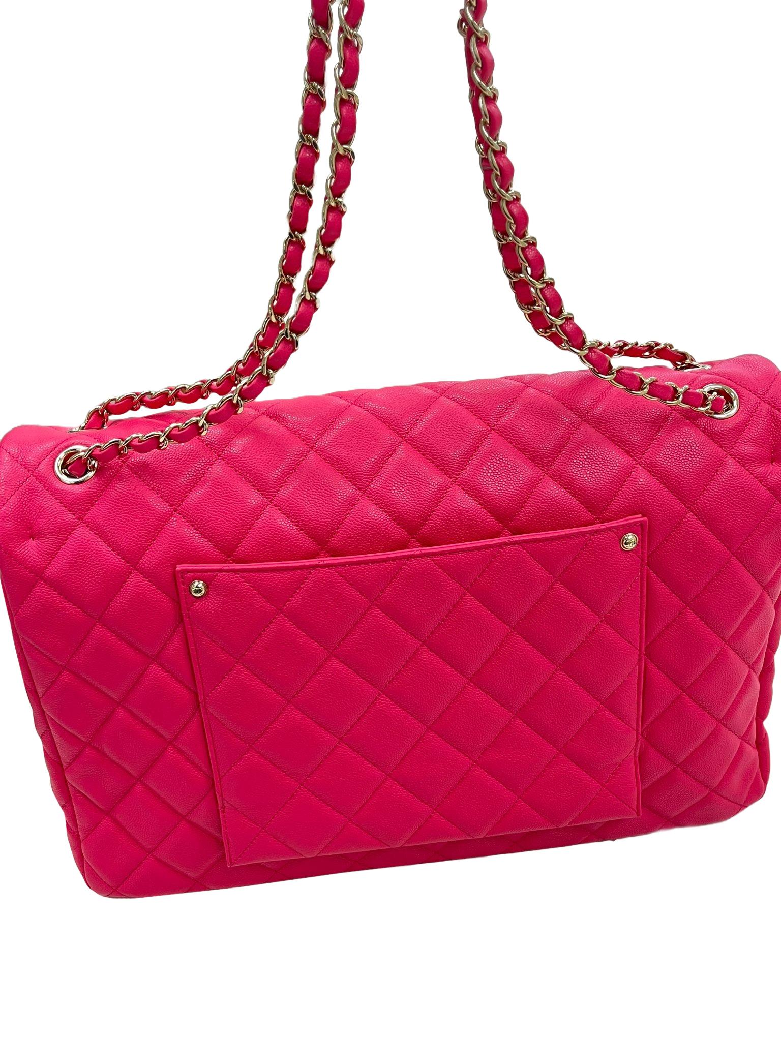 Chanel XXL Flap Bag Fuchsia Shiny Caviar Light Gold Hardware For Sale 11