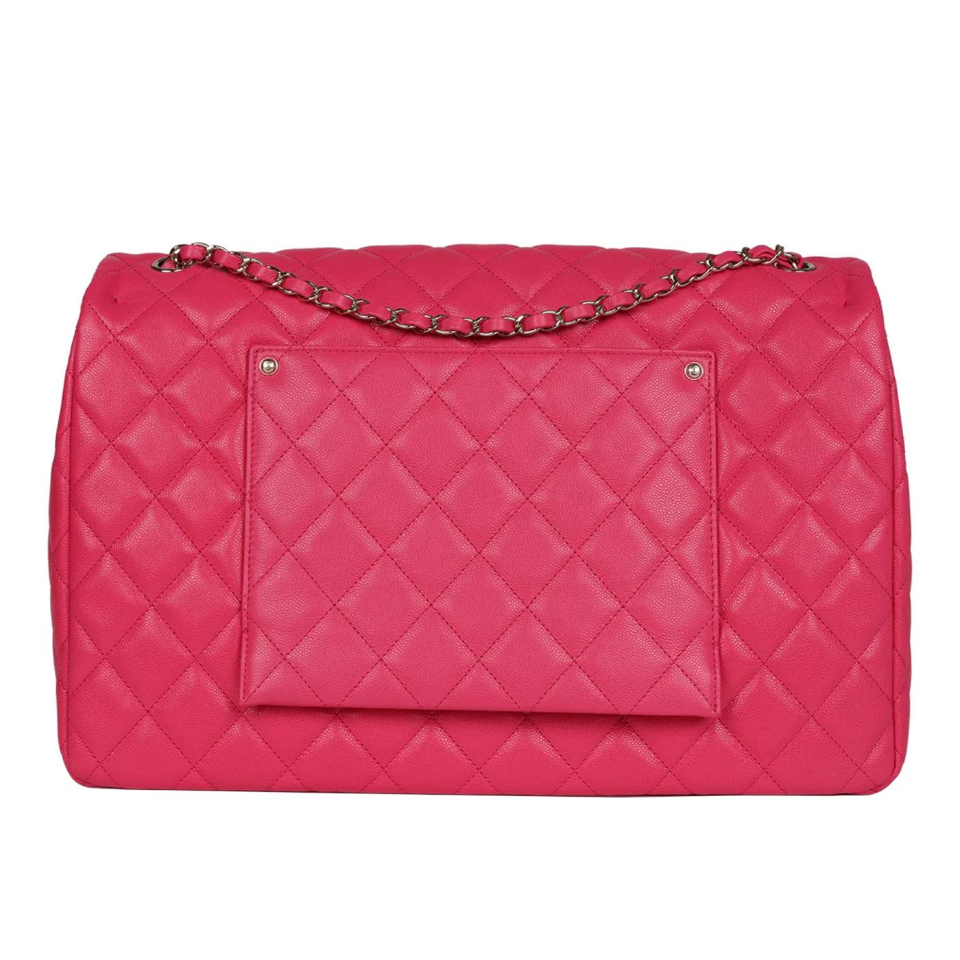 Women's Chanel XXL Flap Bag Fuchsia Shiny Caviar Light Gold Hardware For Sale