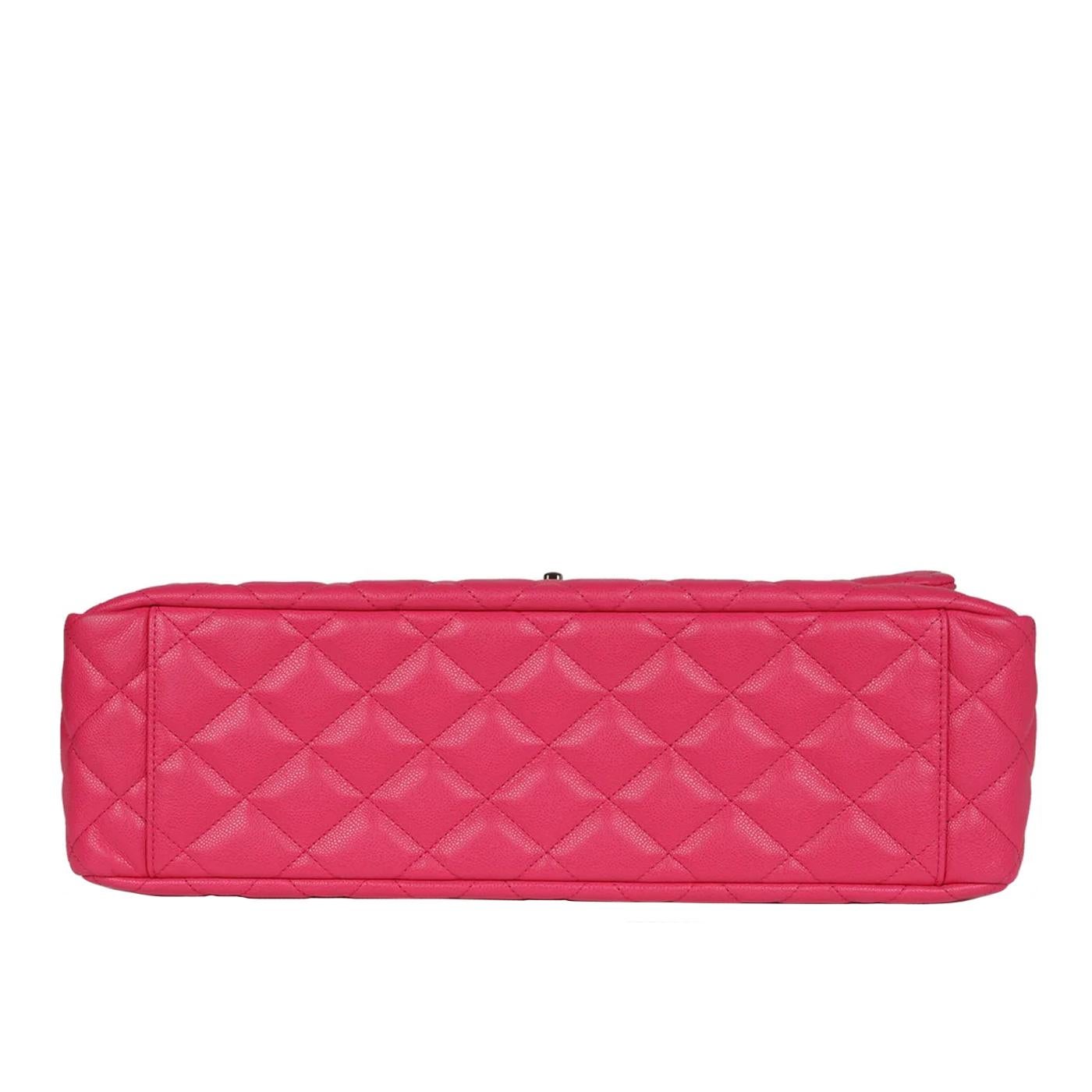 Chanel XXL Klappentasche Fuchsia Glänzend Kaviar Hell Gold Hardware 2