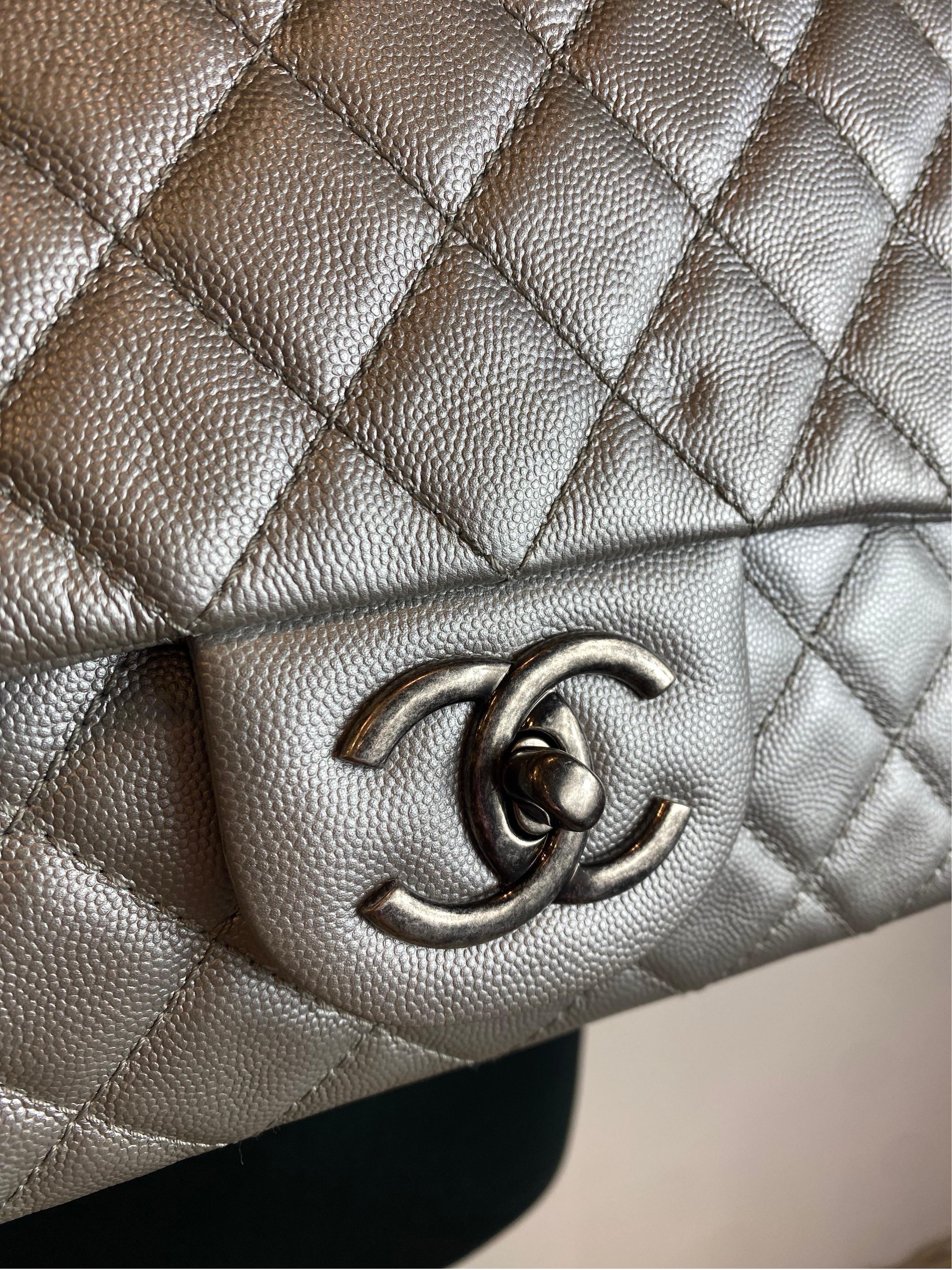 Women's or Men's Chanel XXL silver Travel Bag For Sale