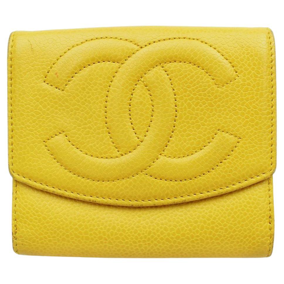 Chanel Gelbe 872039 Kaviar Quadratische Cc Logo Kompakte Brieftasche