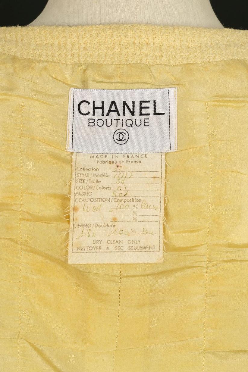Chanel Yellow and Black Wool Jacket For Sale 3