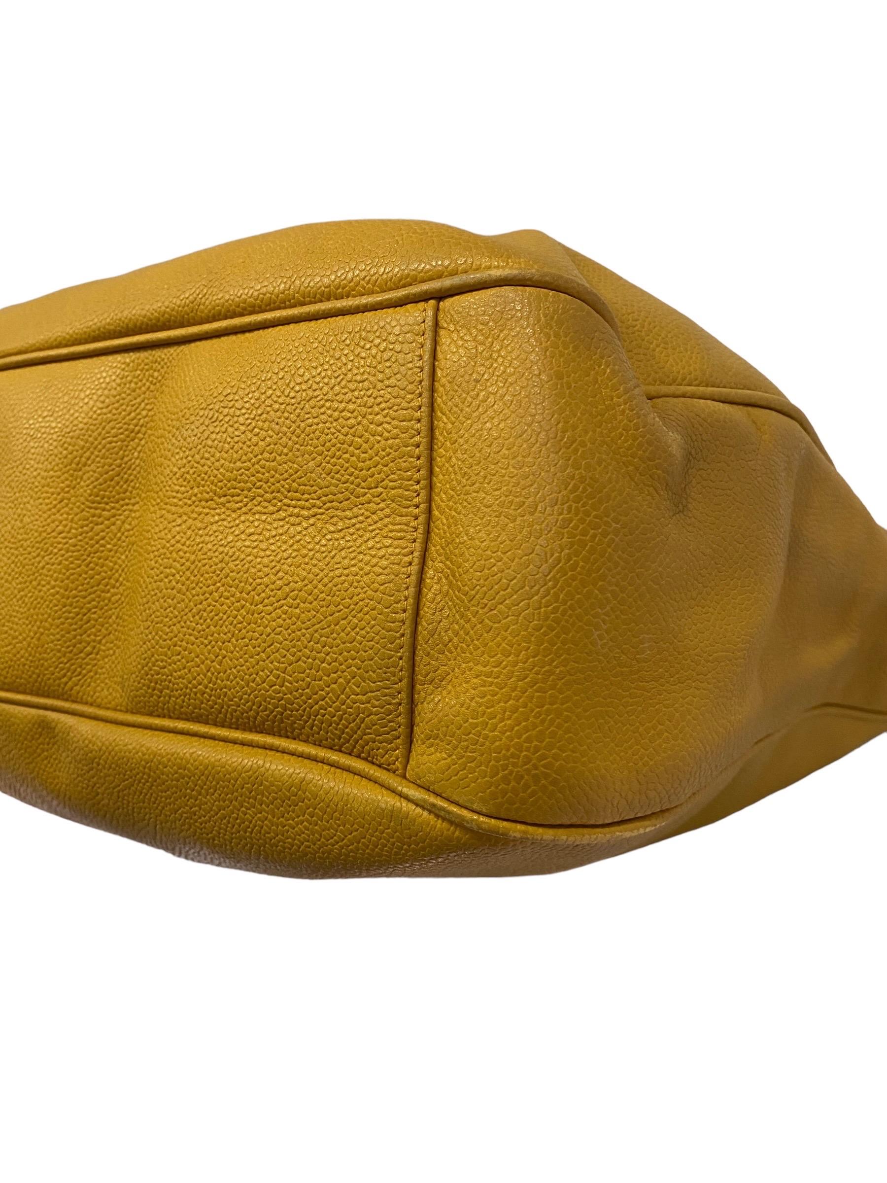 Chanel Yellow Big Tote Shoulder Bag Vintage  4