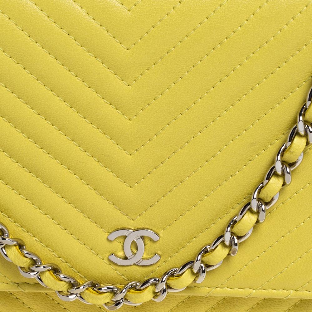 Chanel Yellow Chevron Leather Wallet on Chain 2