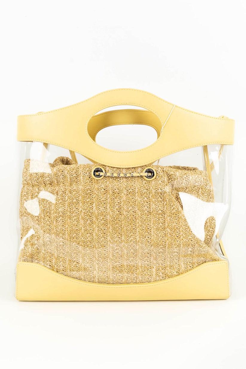 Chanel Yellow Leather Bag, 2018/2019 In Excellent Condition For Sale In SAINT-OUEN-SUR-SEINE, FR