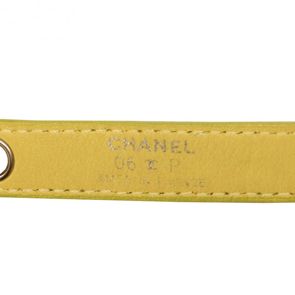 CHANEL yellow leather belt In Good Condition In Paris, FR