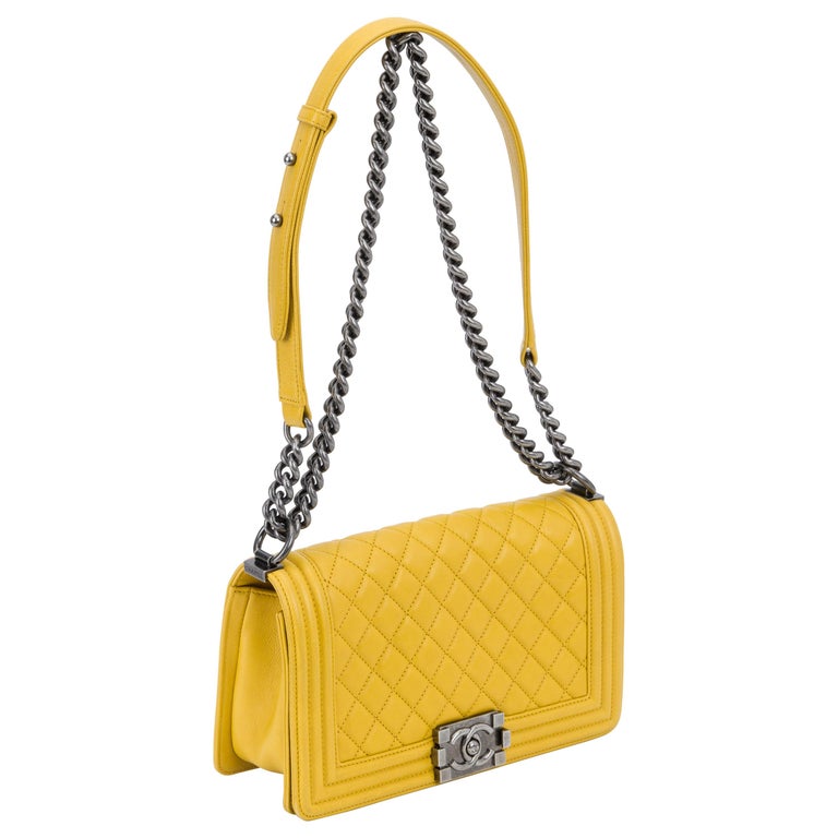 CHANEL Boy Old Medium Yellow Chevron Quilted Calfskin Bag – Fashion Reloved