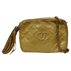 Chanel Yellow leather camera shoulder bag