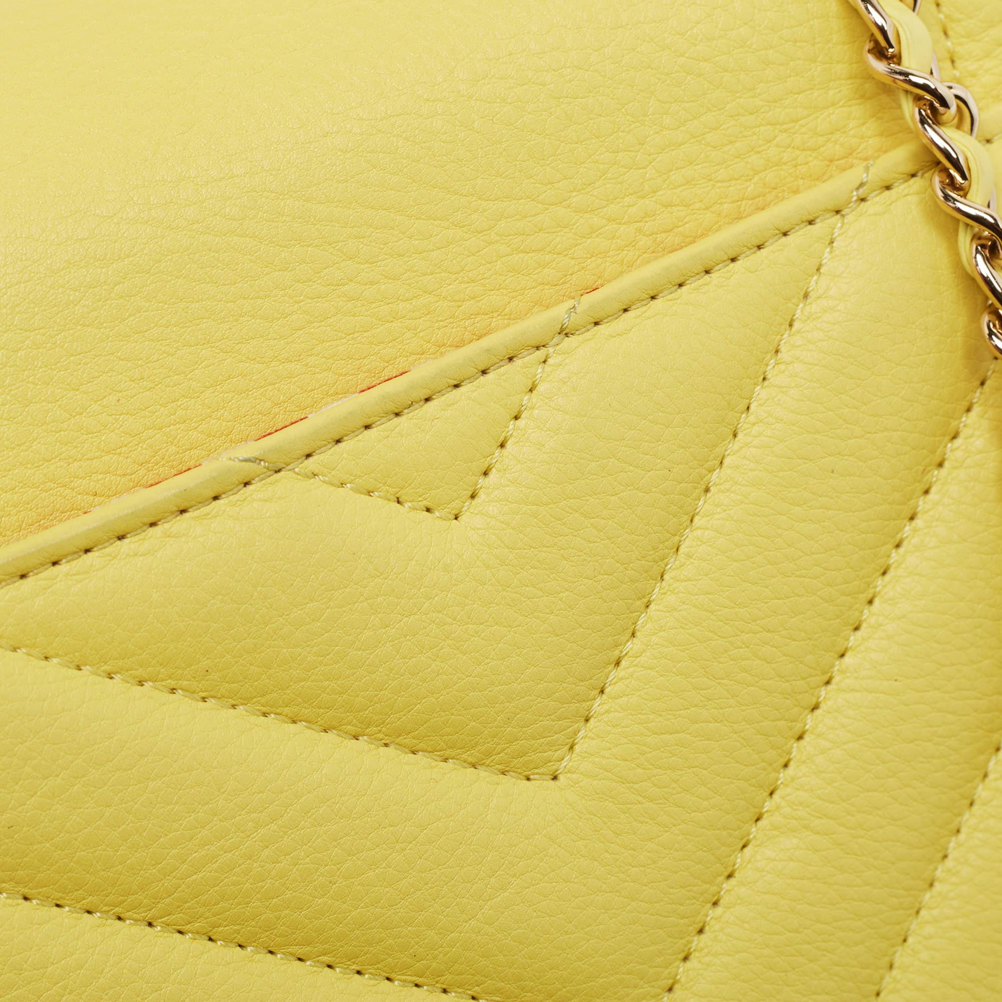 Chanel Yellow Leather Small Vintage Chevron Flap Bag 3