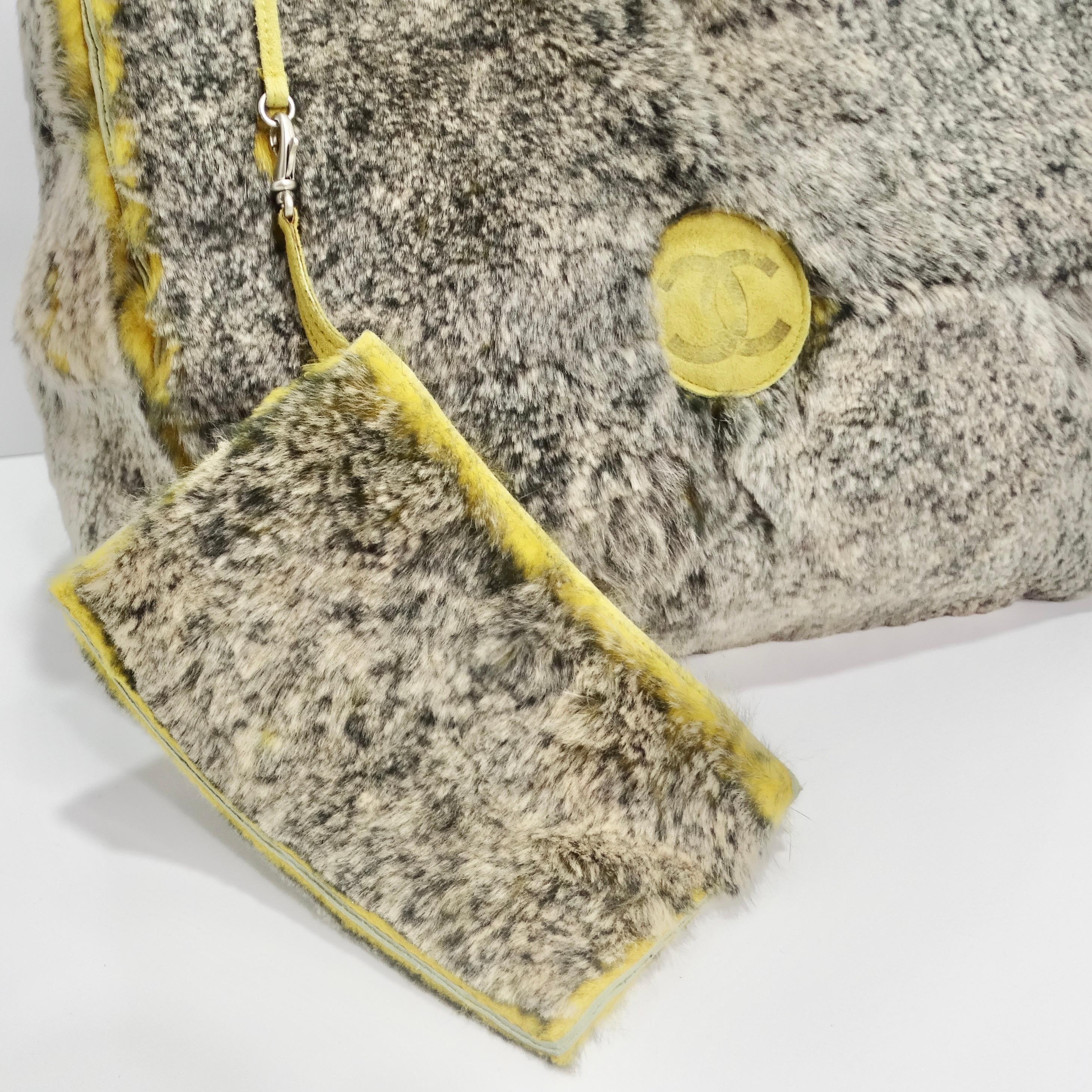 Chanel Yellow Orylag Fur Shoulder Bag  For Sale 11