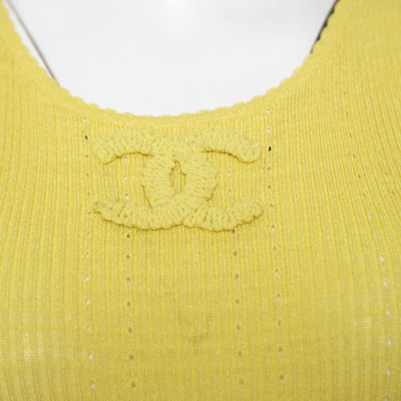 Chanel Yellow Perforated Rib Knit Logo Applique Detail Sleeveless Tank Top S In Excellent Condition In Dubai, Al Qouz 2