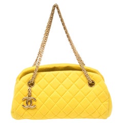 Chanel Gelb Gesteppt Jersey Klein Just Mademoiselle Bowler Tasche