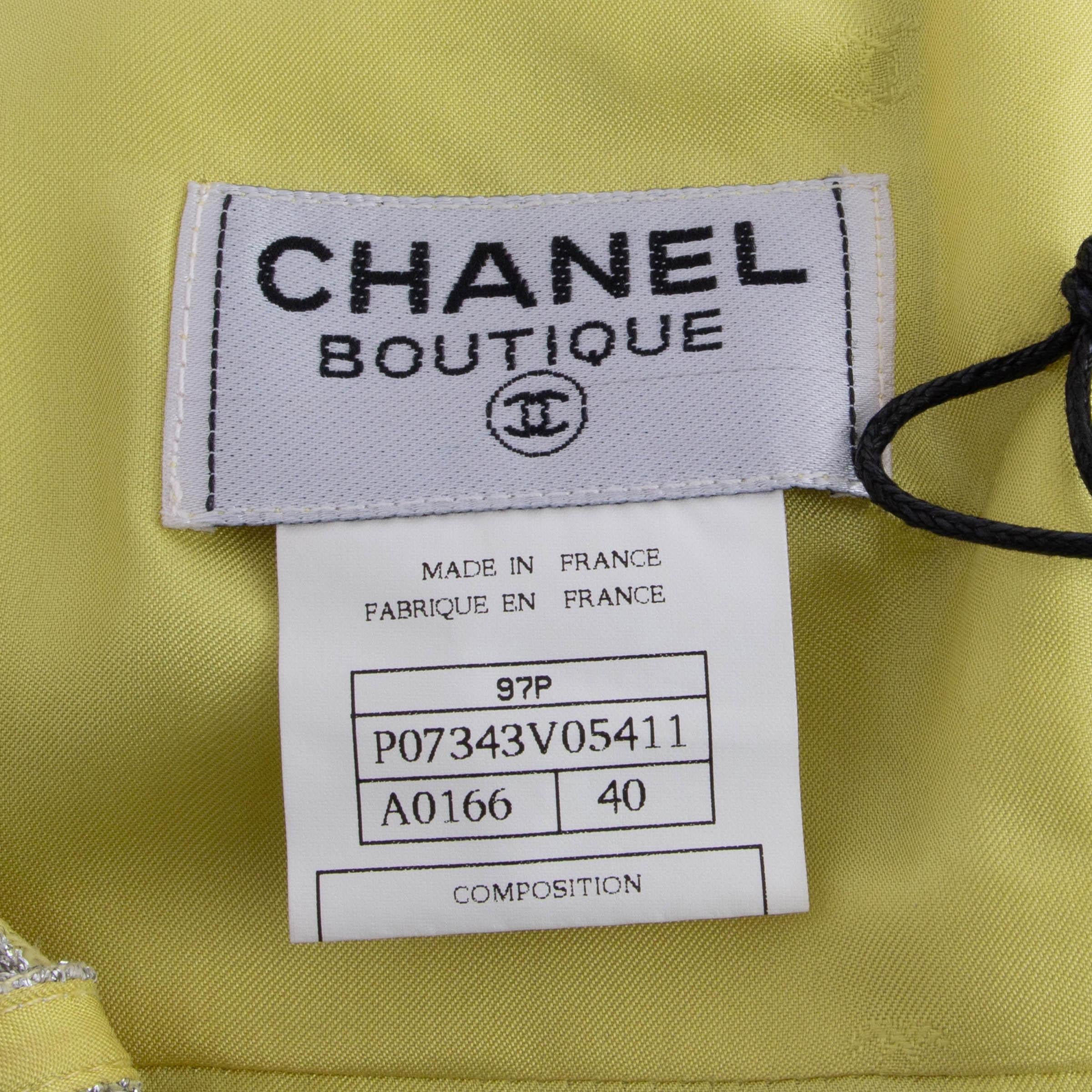 CHANEL yellow & silver wool & cotton 97P LUREX TWEED Dress 40 S For Sale 2
